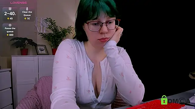 Melissa Wells online show from 15, 1, 2025