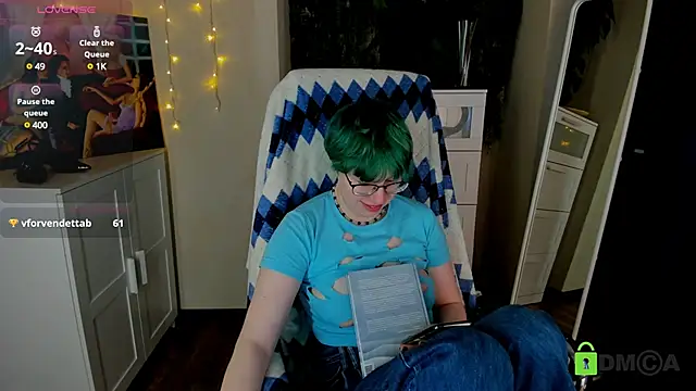 Melissa Wells online show from 28, 2, 2025