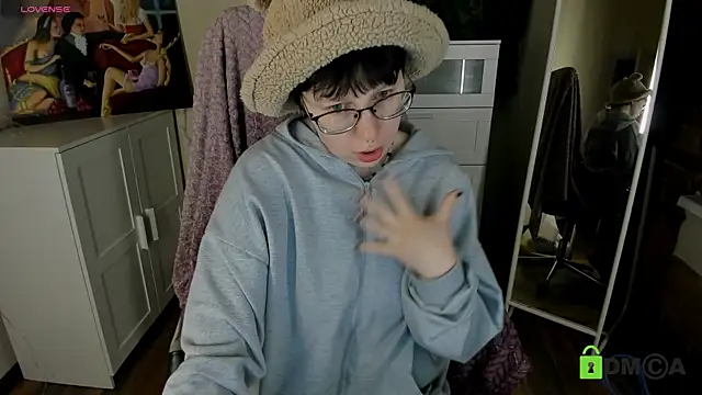 Melissa Wells online show from 24, 9, 2025