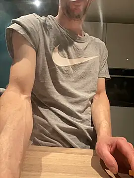 Maxthekid online show from 23, 3, 2025