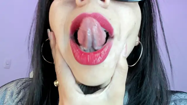 Snapshot of Katty_mouth chatting on 25, 6, 2026 Katty mouth online show from 25, 6, 2026
