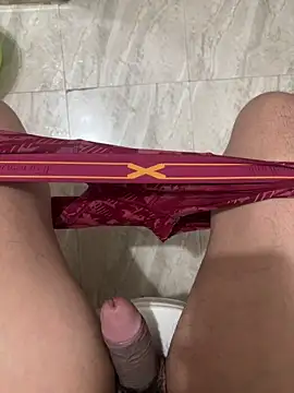 Snapshot of hitlar1026 chatting on 27, 11, 2025 hitlar1026 online show from 27, 11, 2025