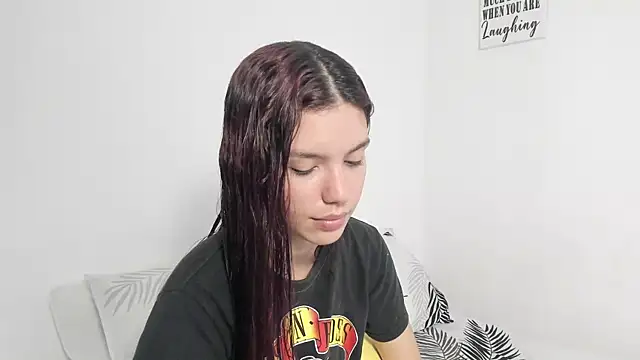 Snapshot of Emperatriiz chatting on 5, 12, 2024 Emperatriiz online show from 5, 12, 2024