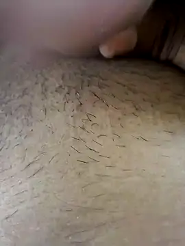 Snapshot of Dog546i chatting on 12, 9, 2025 Dog546i online show from 12, 9, 2025