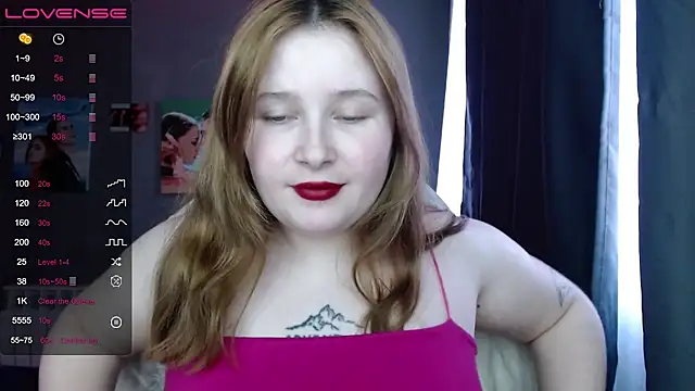 Snapshot of Light_Luna chatting on 14, 2, 2026 Light Luna online show from 14, 2, 2026