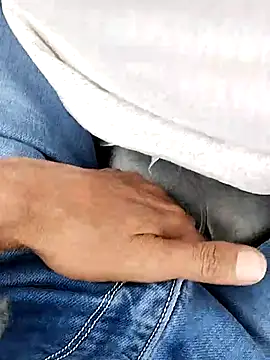 Snapshot of Monster_Bigdick chatting on 16, 3, 2025 Monster Bigdick online show from 16, 3, 2025