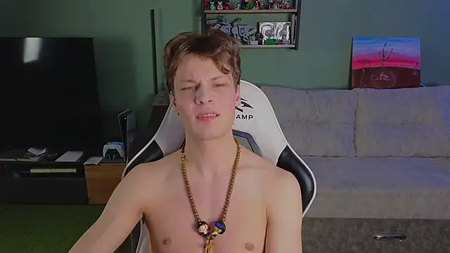 TeddyLiLboy online show from 18, 12, 2025