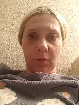 Snapshot of LeraSweet chatting on 16, 10, 2025 LeraSweet online show from 16, 10, 2025