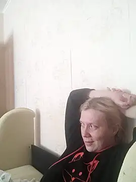 Snapshot of LeraSweet chatting on 6, 5, 2026 LeraSweet online show from 6, 5, 2026