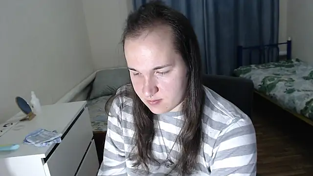 EvaMiron online show from 4, 12, 2025