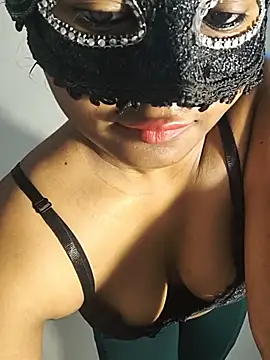 FANTASY QUEEN 07 online show from 10, 7, 2026