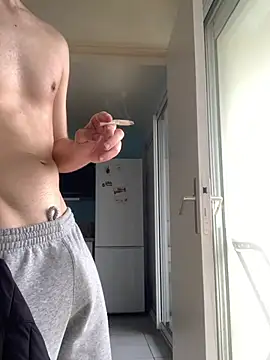 Snapshot of GuillaumebeauZizi chatting on 10, 2, 2026 GuillaumebeauZizi online show from 10, 2, 2026