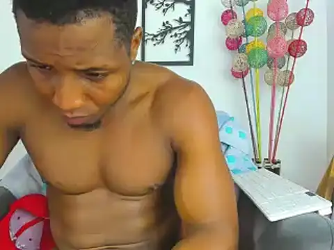 bigcock latin1 online show from 4, 2, 2025