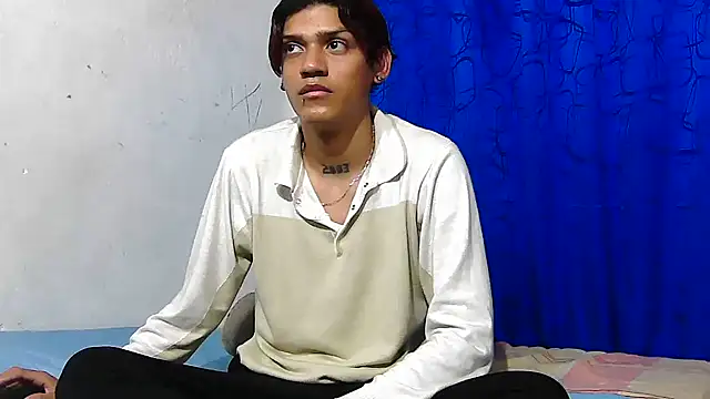 Snapshot of Samuelsince chatting on 8, 4, 2026 Samuelsince online show from 8, 4, 2026