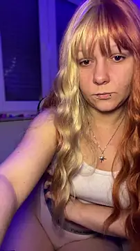 Snapshot of kinkygirl420x chatting on 11, 1, 2026 kinkygirl420x online show from 11, 1, 2026