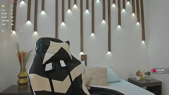 megan cooper28 online show from 13, 9, 2025