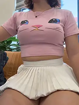 Snapshot of Chun_Ae95 chatting on 21, 2, 2026 Chun Ae95 online show from 21, 2, 2026