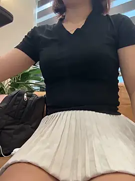 Snapshot of Chun_Ae95 chatting on 27, 2, 2026 Chun Ae95 online show from 27, 2, 2026