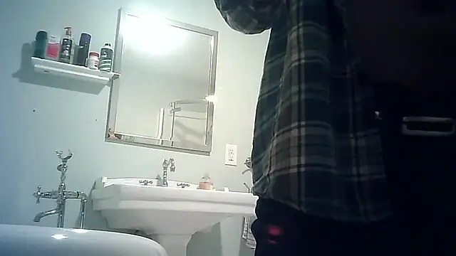 Snapshot of CaramelDipper chatting on 4, 12, 2024 CaramelDipper online show from 4, 12, 2024