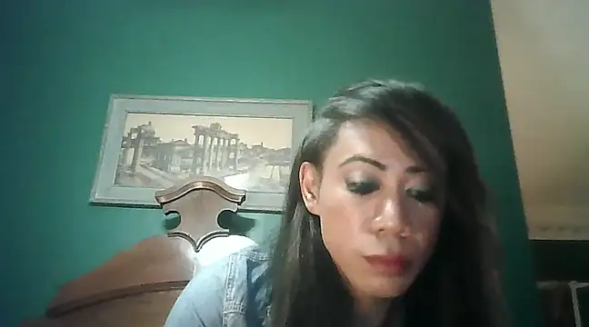 Snapshot of CaramelDipper chatting on 17, 12, 2024 CaramelDipper online show from 17, 12, 2024