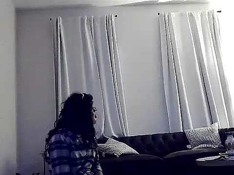 Snapshot of CaramelDipper chatting on 18, 3, 2025 CaramelDipper online show from 18, 3, 2025