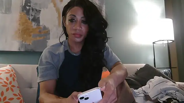 Snapshot of CaramelDipper chatting on 27, 5, 2026 CaramelDipper online show from 27, 5, 2026
