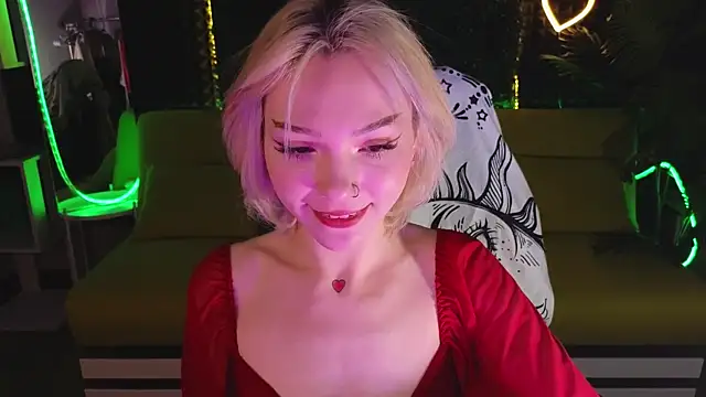 Snapshot of SandraBoyl chatting on 13, 1, 2025 SandraBoyl online show from 13, 1, 2025