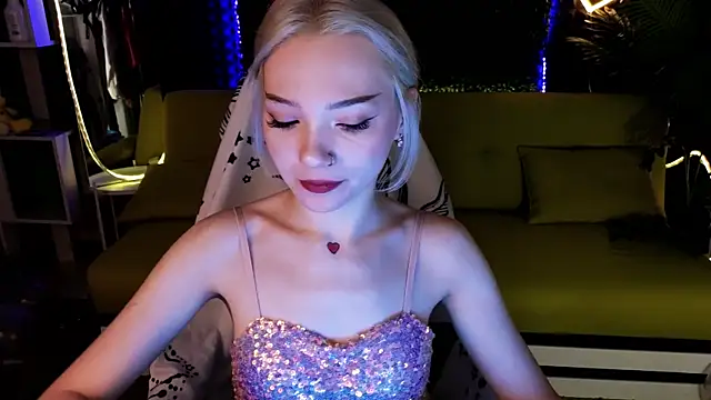 Snapshot of SandraBoyl chatting on 19, 1, 2025 SandraBoyl online show from 19, 1, 2025