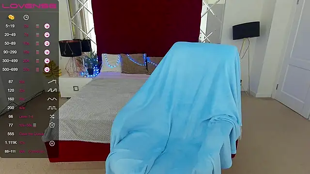 JasminJames online show from 3, 2, 2025