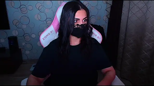   Yasmina   online show from 21, 10, 2025