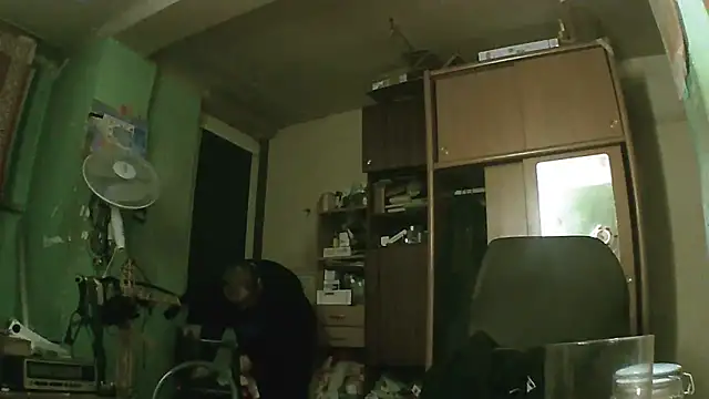 perversalus online show from 11, 11, 2025