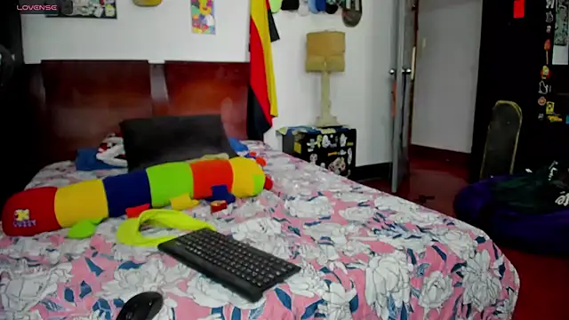 Tom Krakow online show from 1, 12, 2025