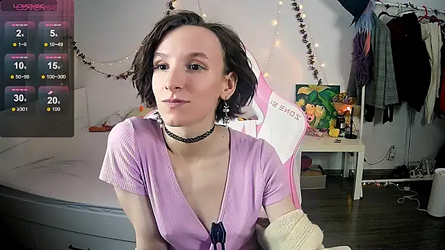 Violet Veliya online show from 9, 11, 2025