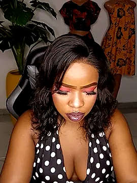 Snapshot of rosey_cheeks chatting on 29, 4, 2026 rosey cheeks online show from 29, 4, 2026