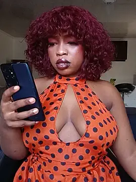 Snapshot of rosey_cheeks chatting on 6, 6, 2026 rosey cheeks online show from 6, 6, 2026