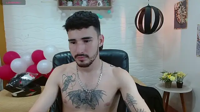 DmitriSanders online show from 4, 3, 2025