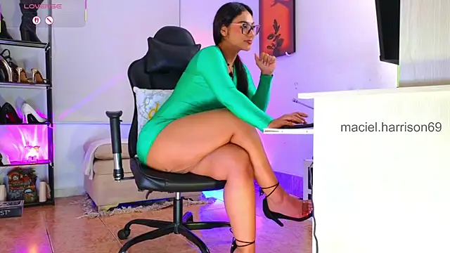 Snapshot of MacielHarrison chatting on 13, 5, 2026 MacielHarrison online show from 13, 5, 2026