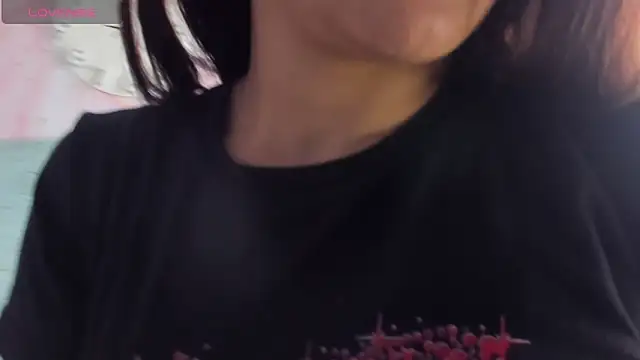 Snapshot of bellaa_becca chatting on 19, 12, 2025 bellaa becca online show from 19, 12, 2025