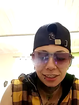 Snapshot of real_fenix chatting on 21, 3, 2025 real fenix online show from 21, 3, 2025