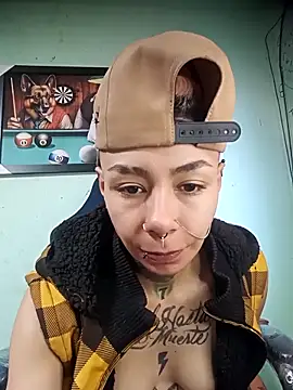 Snapshot of real_fenix chatting on 11, 10, 2025 real fenix online show from 11, 10, 2025