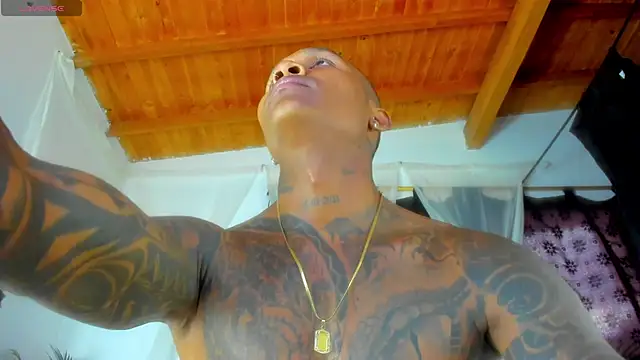 esteveen ortegas  online show from 25, 11, 2025