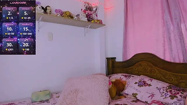 Snapshot of ParisShayk chatting on 19, 2, 2025 ParisShayk online show from 19, 2, 2025