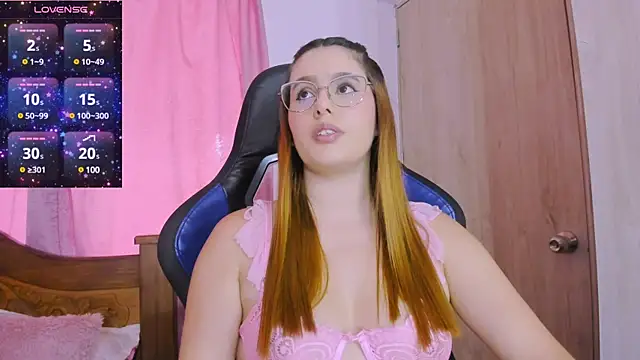 Snapshot of ParisShayk chatting on 14, 3, 2025 ParisShayk online show from 14, 3, 2025