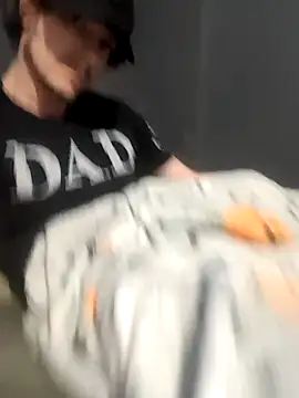 Snapshot of Dogz_n_daugthers chatting on 19, 1, 2025 Dogz n daugthers online show from 19, 1, 2025