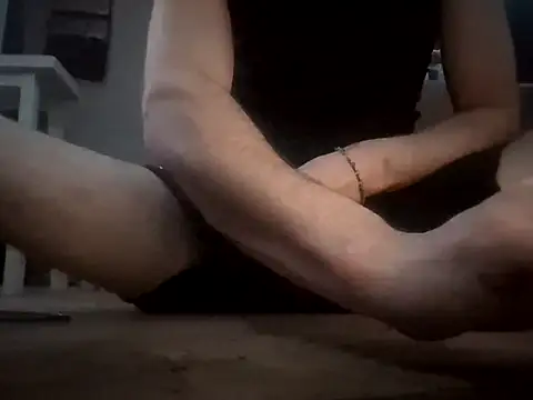 Snapshot of Dogz_n_daugthers chatting on 21, 1, 2025 Dogz n daugthers online show from 21, 1, 2025