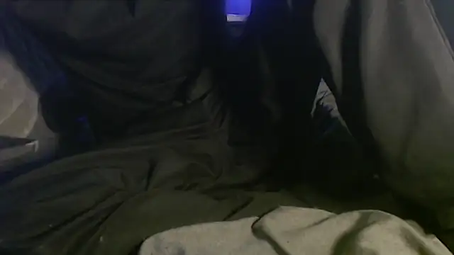 Snapshot of Dogz_n_daugthers chatting on 4, 2, 2025 Dogz n daugthers online show from 4, 2, 2025