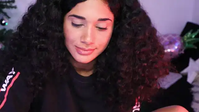 Mysensualbrunette1 online show from 10, 12, 2024