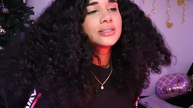 Mysensualbrunette1 online show from 10, 12, 2024