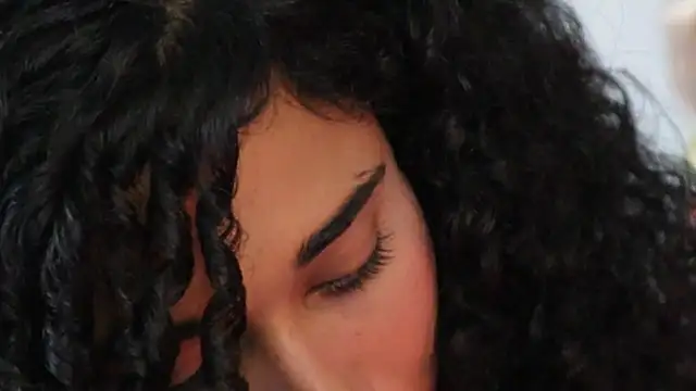 Mysensualbrunette1 online show from 4, 1, 2025