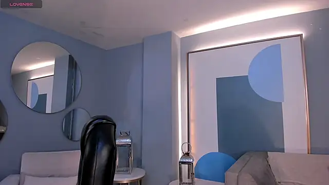 PaulinaSantos  online show from 14, 10, 2025